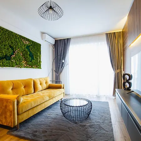 Magnificent Home At Prima Residence Oradea Exterior photo