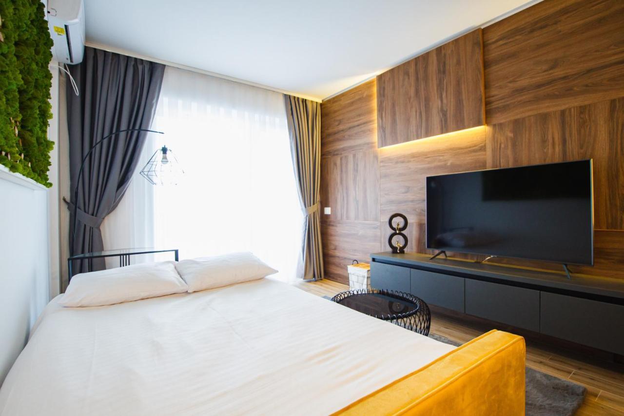Magnificent At Prima *